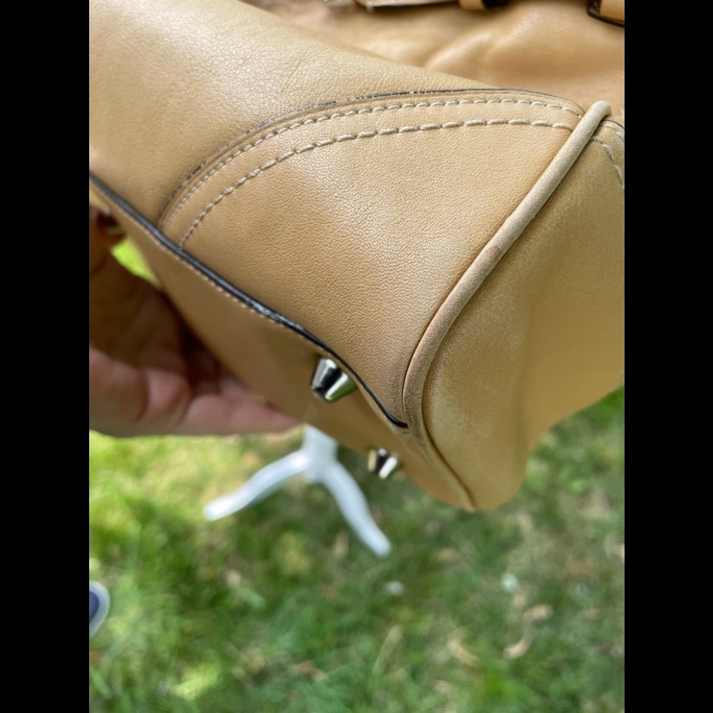 Coach’s Vintage Tan Belted Genuine Leather Satchel - Picture 9 of 16